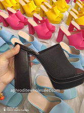 Load image into Gallery viewer, Fashion Heels