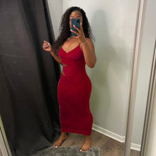 Load image into Gallery viewer, Sexy solid color suspender dress(AY1957)