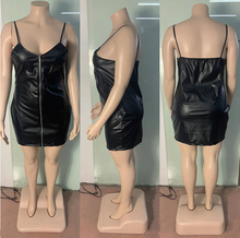 Load image into Gallery viewer, Sexy PU leather zipper hip dress(AY1818)