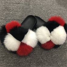 Load image into Gallery viewer, Hot selling fur ball slippers