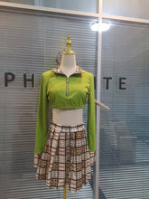 Load image into Gallery viewer, Plaid print stitching short skirt suit(AY1559)