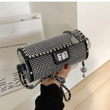 Load image into Gallery viewer, Diamond chain messenger bag(AB2056)