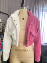 Load image into Gallery viewer, Personality stitching plush short coat(AY1583)