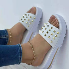 Load image into Gallery viewer, Fashion thick bottom round head rivet women's slippers HPSD214