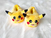 Load image into Gallery viewer, Hot selling Pikachu creative plush slippers(HPSD130)