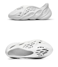 Load image into Gallery viewer, EVA trend hole shoes(No brand)HPSD126