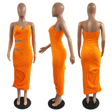 Load image into Gallery viewer, Sexy solid color suspender dress(AY1957)