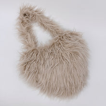 Load image into Gallery viewer, Personalized heart-shaped plush shoulder bag AB2142
