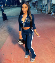 Load image into Gallery viewer, Split color contrast sportswear suit(AY2556)
