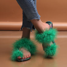 Load image into Gallery viewer, Hot selling colorful plush flat slippers
